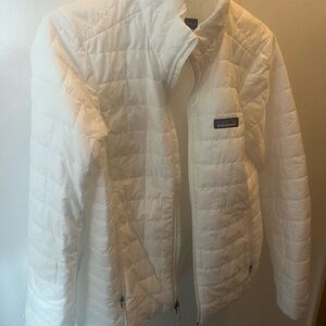 Patagonia Women's Light Cream Puffer Jacket